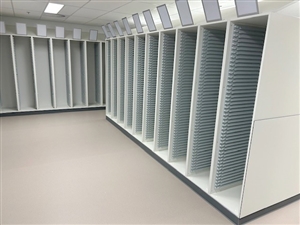 In de kasten zijn onze heavy duty nylon draagwanden gemonteerd