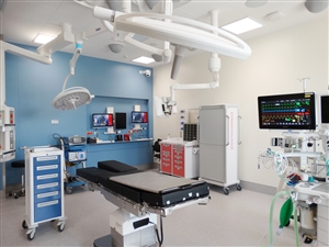 ok-zaal-diverse-medisch-modulaire-wagens